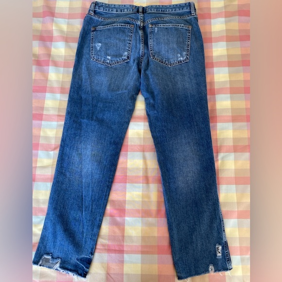 we the free ankle midrise jeans, size 27 medium wash distressed hem - Picture 4 of 9